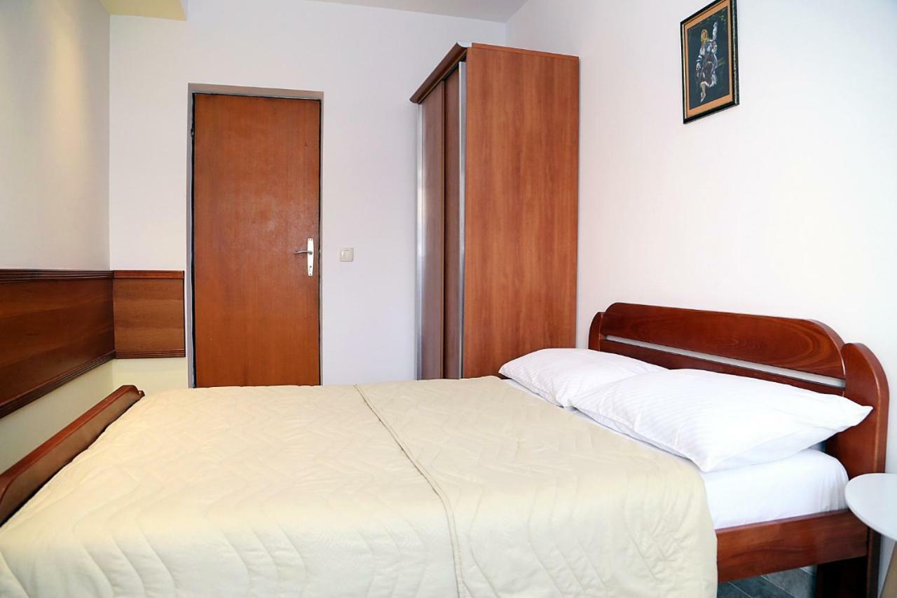 Apartments Ardura Petrovac Exterior photo